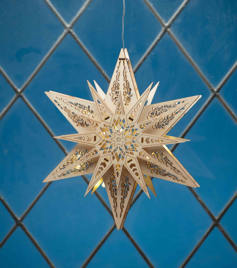 Wooden hanging star LED