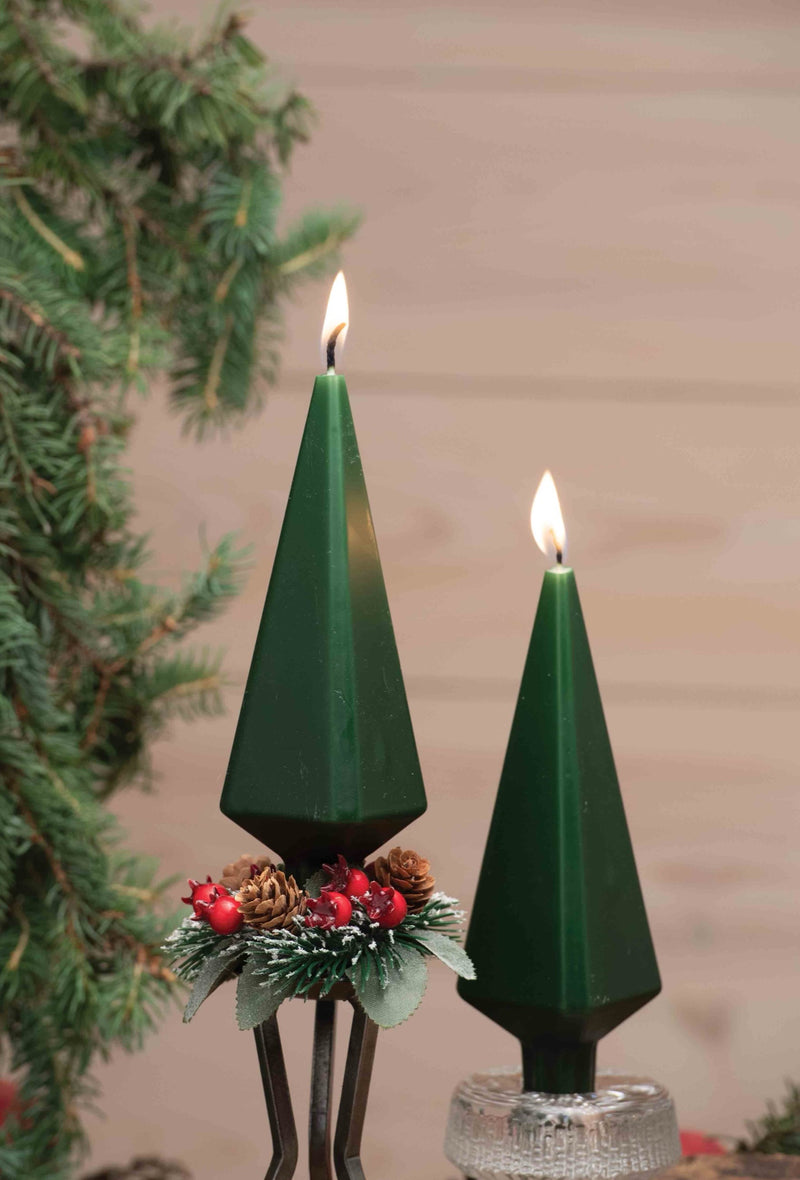 Pyramid candle, green