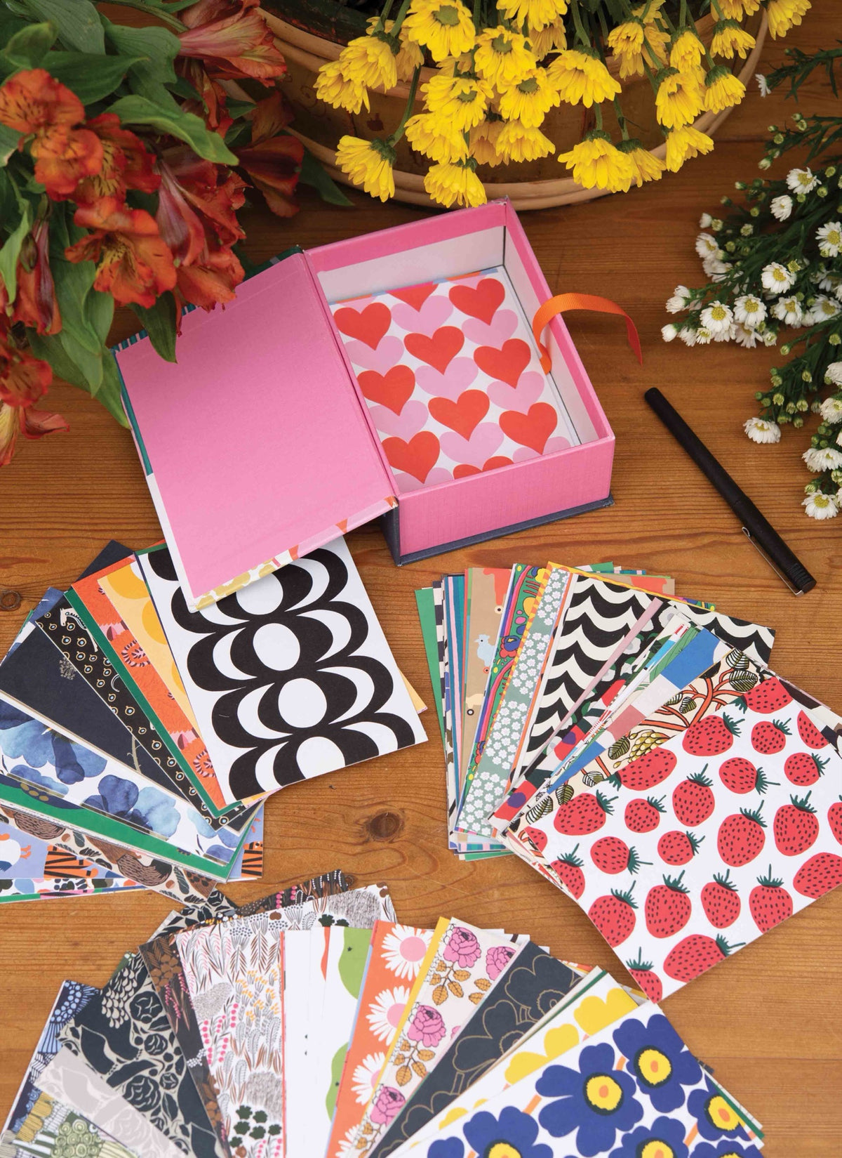 Art of Markimekko Postcards