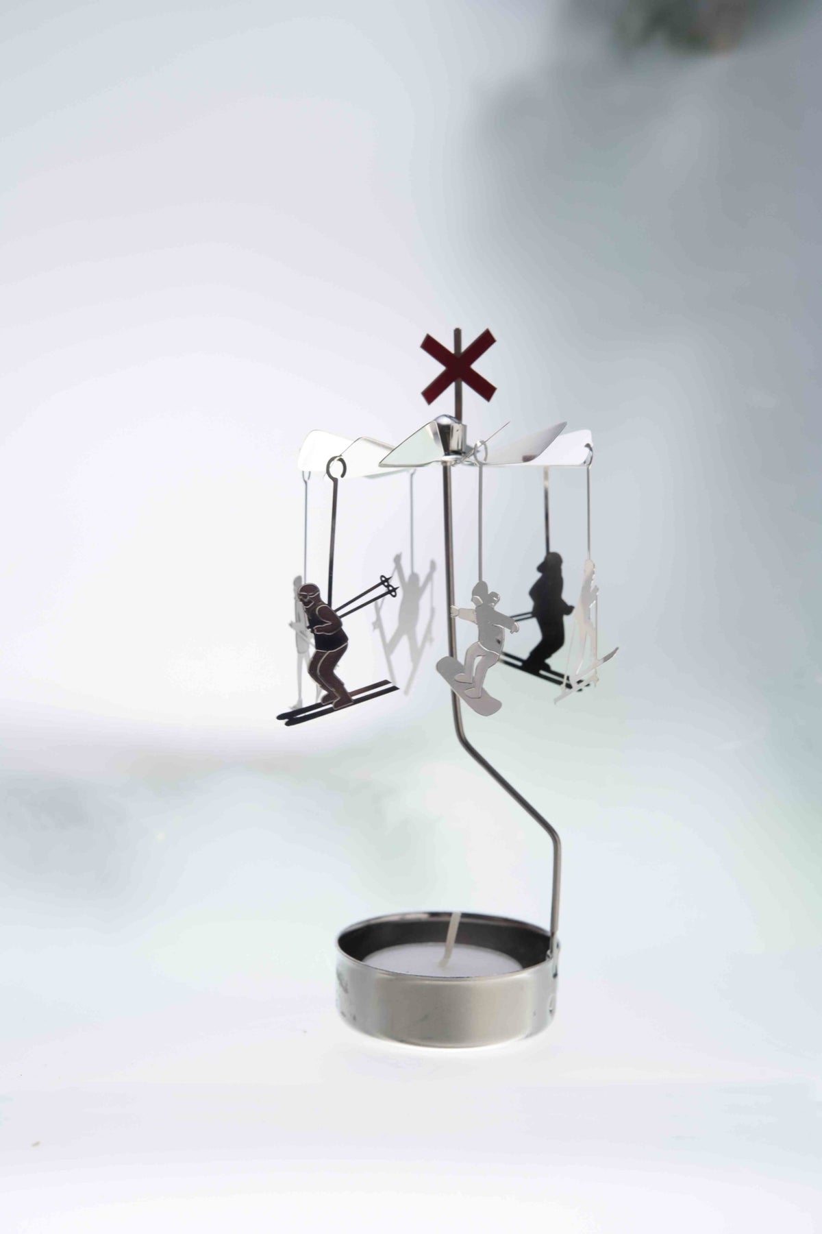 Rotary Candleholder - Skiers