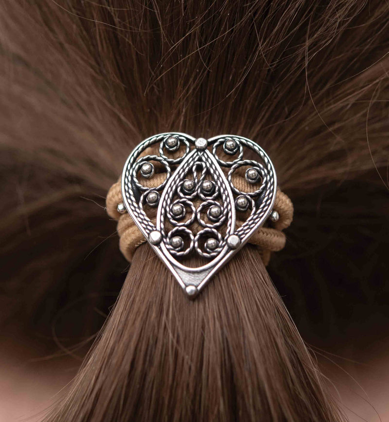 3263